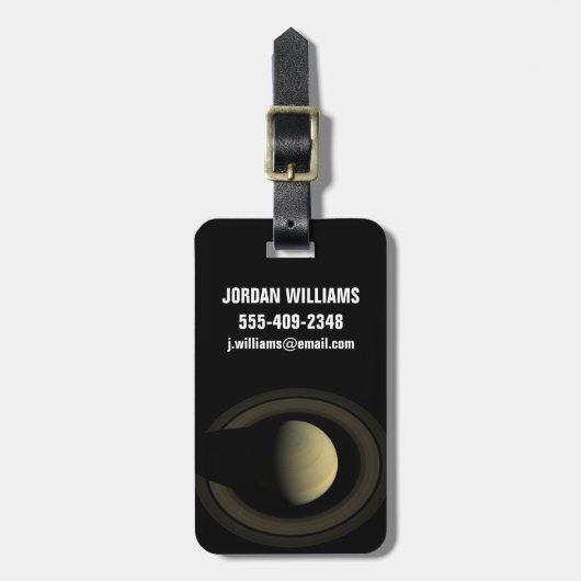 惑星サターンとその主要なリングや輪のモザイク。 ラゲッジタグ (正面縦)