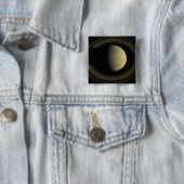 惑星サターンとその主要なリングや輪のモザイク。 缶バッジ (インサイチュ)