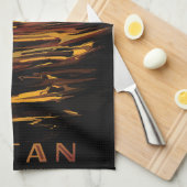 惑星サターンのタイタン最大の月 キッチンタオル (四つ折り)