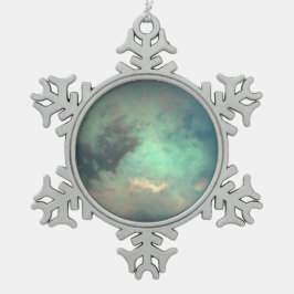 惑星サターンのムーンタイタン スノーフレークピューターオーナメント