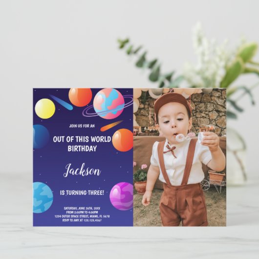 惑星誕生日招待状紫と写真 招待状 (スタンド正面)