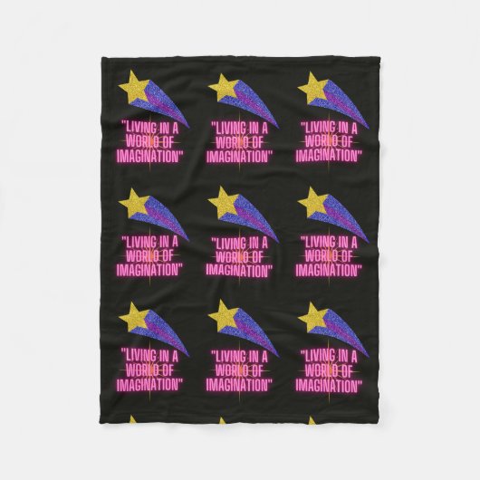 想像の世界で暮らす フリースブランケット (正面)