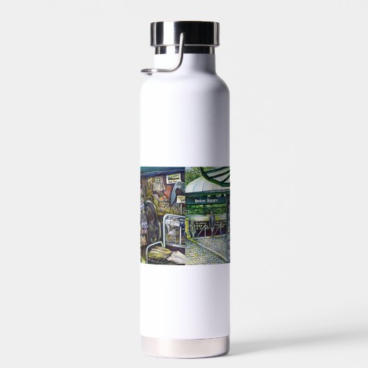 想像もできないようなイメージは？ ウォーターボトル (右面)