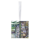 想像もできないようなイメージは? キューブオーナメント (右)