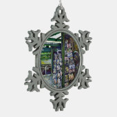 想像もできないようなイメージは? スノーフレークピューターオーナメント (左)