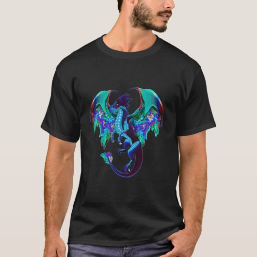 想像翼のある火吹き竜 Tシャツ (正面)