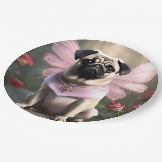 愉快おもしろいなパグの妖精 ペーパープレート (アングル)