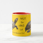 意固地なカメのマグ マグカップ (中央)