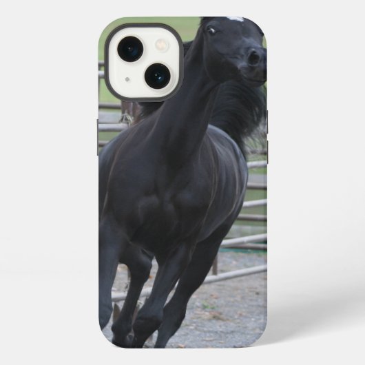 意気揚々と歩く黒いアラビア人 iPhoneケース (裏面)