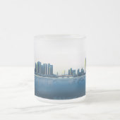 意識するボストンスカイラインのマグ フロストグラスマグカップ (中央)