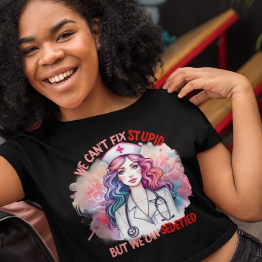 愚かさを修正できない:ボトルで癒す Tシャツ