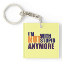 愚かなアクリルキーチェーンを使用しない