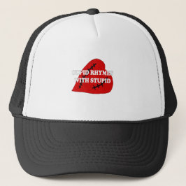 愚かな韻を持つキューピッド キャップ