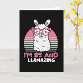 愛おもしろいらしいラマ85誕生日女性向けギフト カード (黄色い花)