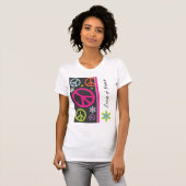 愛およびピースサインのTシャツ Tシャツ (正面フル)