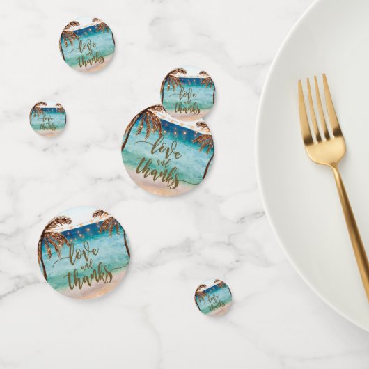 愛および感謝のビーチのテーブルの紙吹雪のパーティー コンフェッティ (グループ)