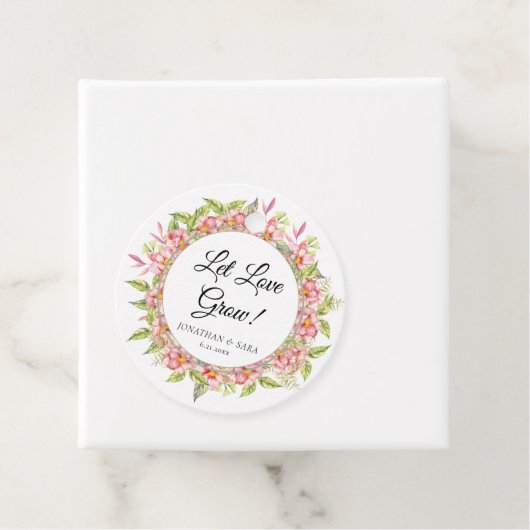 愛がピンクのフローラとセージの成長に結婚なる フェイバータグ (インサイチュ)