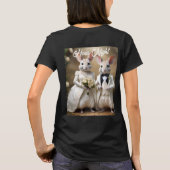 愛が下に跳ね降りる：ビルビー結婚のお祝い Tシャツ (裏面)