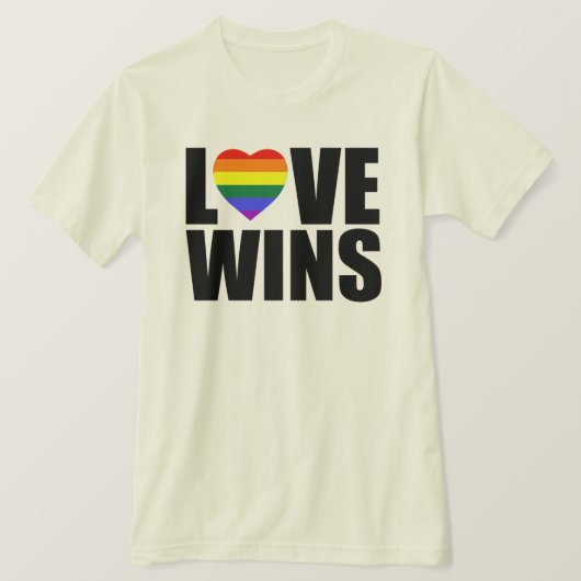 愛が勝つ！#LOVEWINS 祝結婚平等！ Tシャツ (デザイン正面)