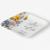 愛が咲き誇る春の花嫁シャワーの花束 ペーパープレート (傾斜あり)