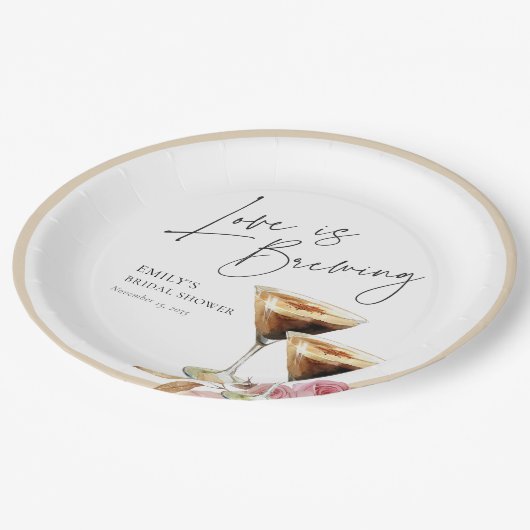 愛が育まれているエレガントなブライズシャワー ペーパープレート (アングル)