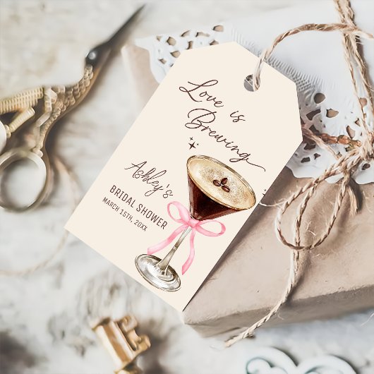 愛が育まれている マルティーニ ブライダルシャワーのギフトタグ ギフトタグ