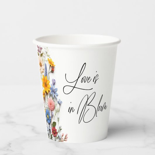 愛が花開く春のフラワーブライダルシャワー 紙コップ (正面)
