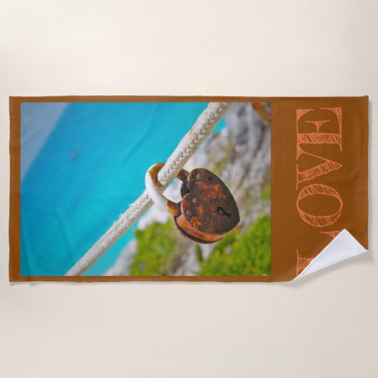 愛が閉じ込められた！ ビーチタオル (正面)