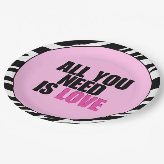 「愛さえあれば十分だ」 ペーパープレート (アングル)