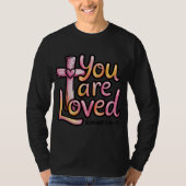 愛されている クリスチャン男性用Tシャツ Tシャツ (正面)