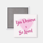 「愛されるに値する」ピンクのハート マグネット (正面/裏面)