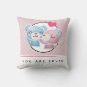 愛されるキスをする熊の水玉模様 クッション (正面)