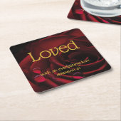 愛される永遠の愛の赤のバラのカスタムバレンタイン スクエアペーパーコースター (アングル)