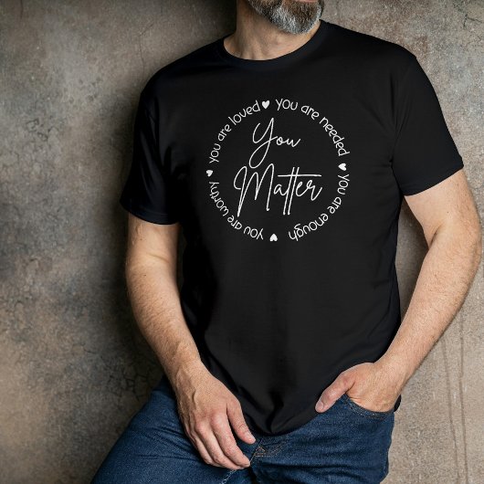 愛される者と大切な者 Tシャツ