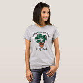 愛しい観葉植物に執着する可愛いオバケ Tシャツ (正面フル)
