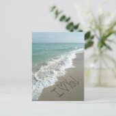 愛してる、砂浜に書いたメッセージ ポストカード (スタンド正面)