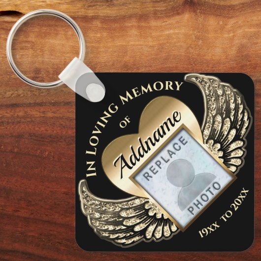 愛しカスタムた記憶のハートで記念撮影 キーホルダー (正面)