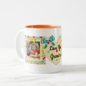 "愛するおばあちゃん"写真マグオレンジ、ティール(緑がかった色)&イエロー ツートーンマグカップ (正面左)