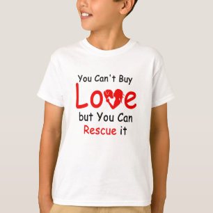 愛することはできな買いが、助けることができる Tシャツ