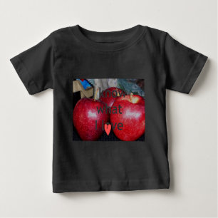 「愛するものを知っている」 - Appleをテーマにしたデザイン ベビーTシャツ