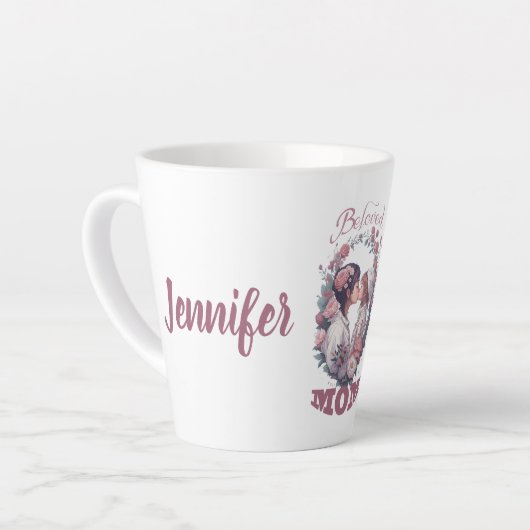 愛するママ、娘のキス、最高のギフトエバー、ジェニー カフェラテマグ (左アングル)