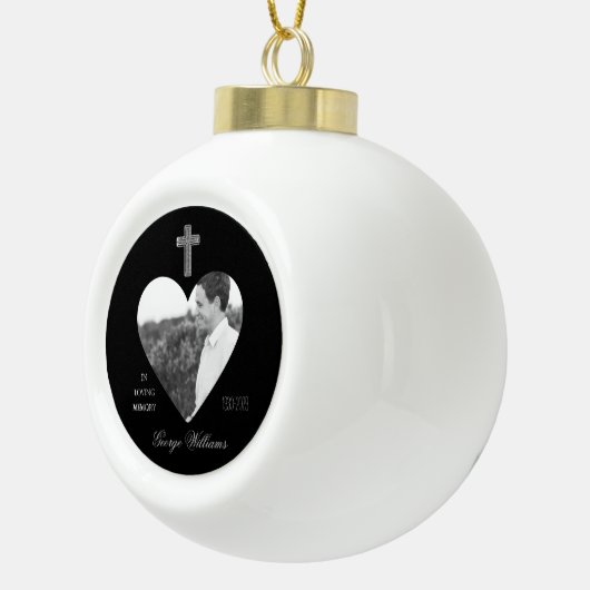 愛するメモリのクロスハートの形の写真メモリアル セラミックボールオーナメント (右)