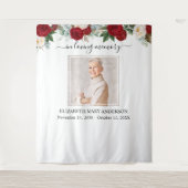 愛する人の記憶に 花の写真 赤白のバラ 追悼記念 タペストリー (正面)