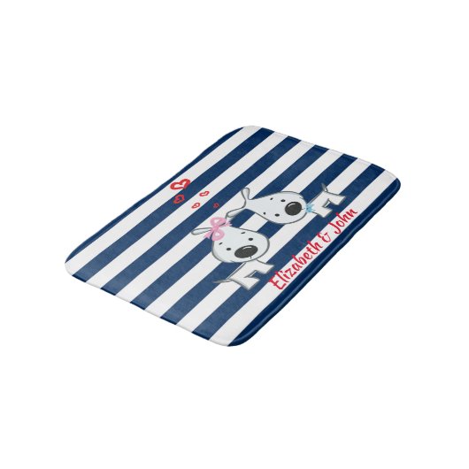 愛する愛ストライプの愛の犬パーソナライズされた バスマット (アングル)