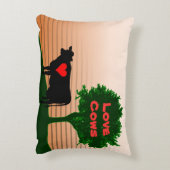 愛する牛 – ローンツリーと牛のシルエット アクセントクッション (裏面(縦))