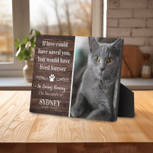 愛する猫のメモリアル写真　素朴な記念プレート