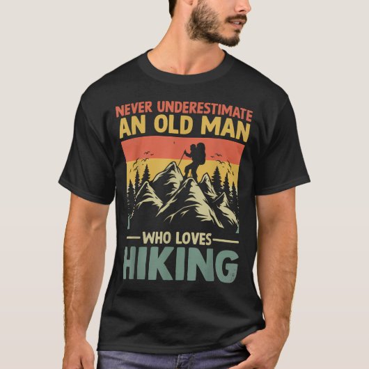 愛する老人の力を侮るなかれ Tシャツ (正面)