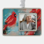 愛する記憶で赤い（鳥）ショウジョウコウカンチョウ鳥追悼写真 シルバープレートフレームオーナメント (正面)
