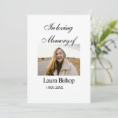 愛する記憶に捧ぐ 葬儀の記念品に名前と年を入れて 招待状 (スタンド正面)