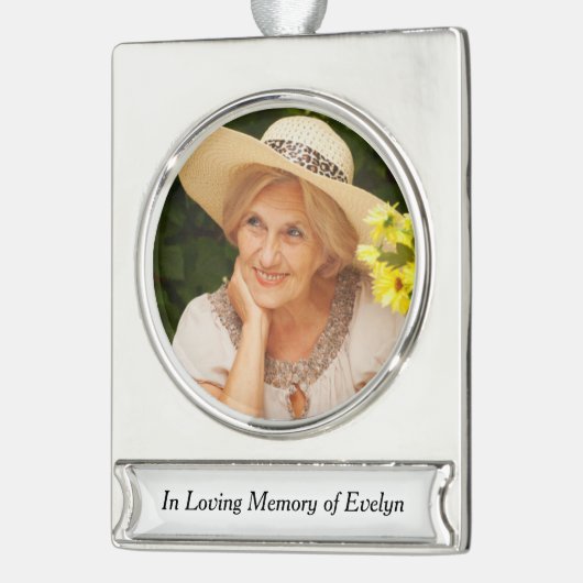 愛する記憶の中でパーソナライズされた記念碑 シルバープレートバナーオーナメント (左)